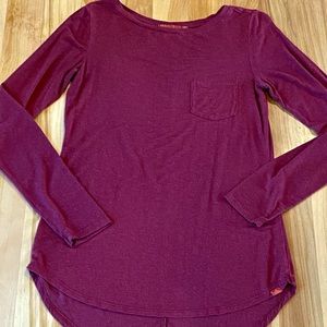 PrAna tshirt tunic, heathered deep red XS